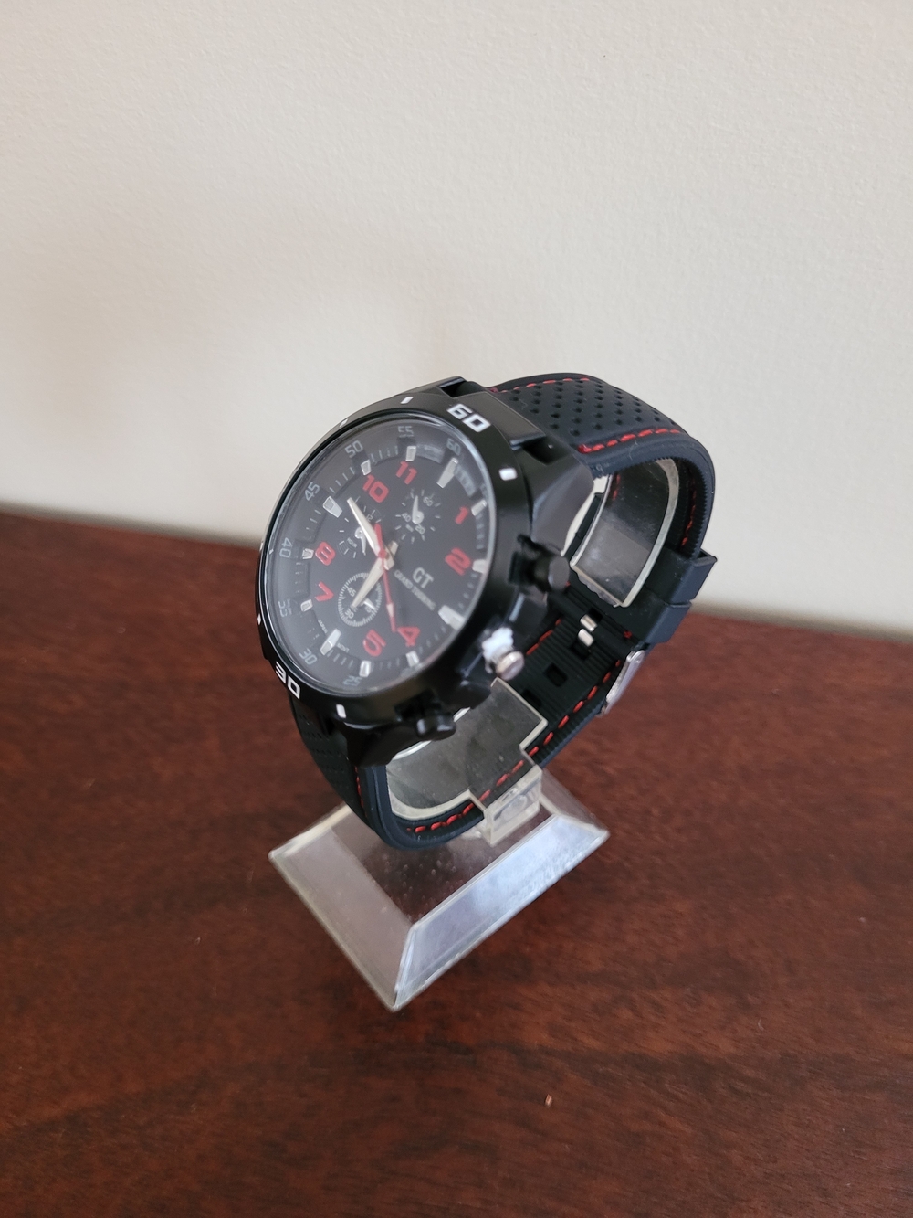 Brand New Black and Red GT Grand Touring Sport Men's Watch - Picture 2 of 3